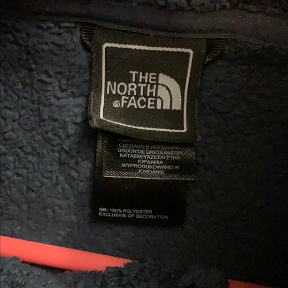 North face jacket - Picture 3 of 4